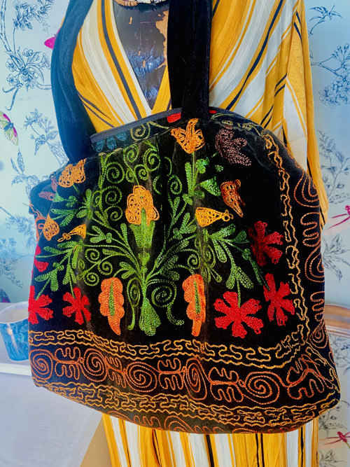 Kabela vintage boho vyšívaná — foto 4