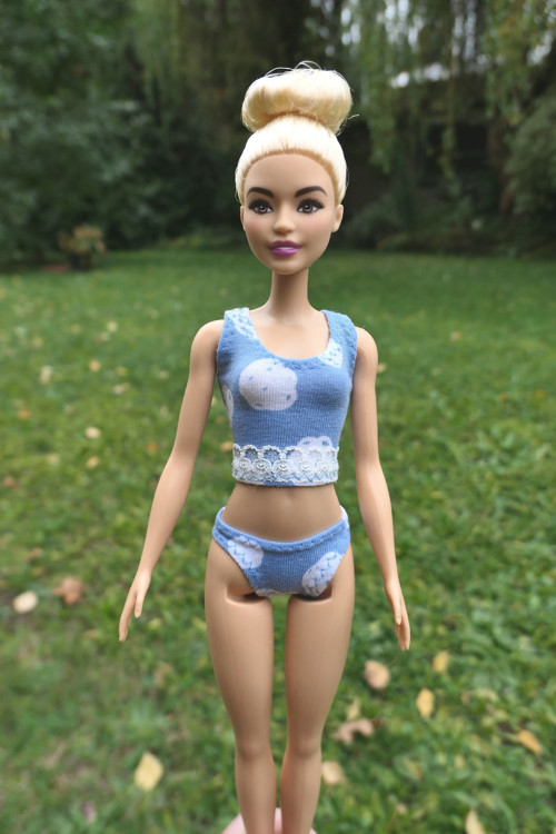 Barbie - kalhotky + košilka — foto 2