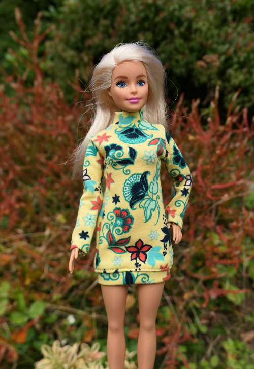 Barbie - mikina — foto 4