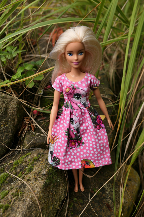 Barbie - šaty — foto 3
