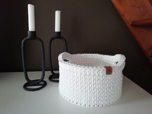 HÁČKOVANÝ KOŠÍK S UCHY PRŮMĚR 27 CM — foto 2