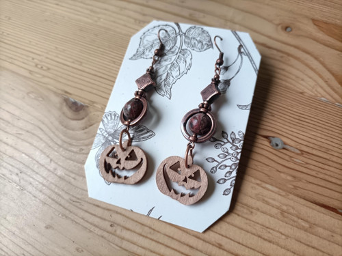 Halloweenské náušnice s leopardím jaspisem — foto 2