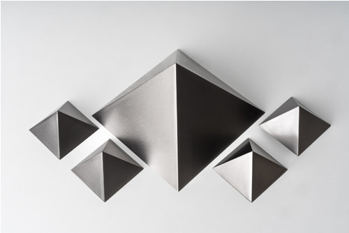 Pyramida 8x8 cm stříbrná — foto 3