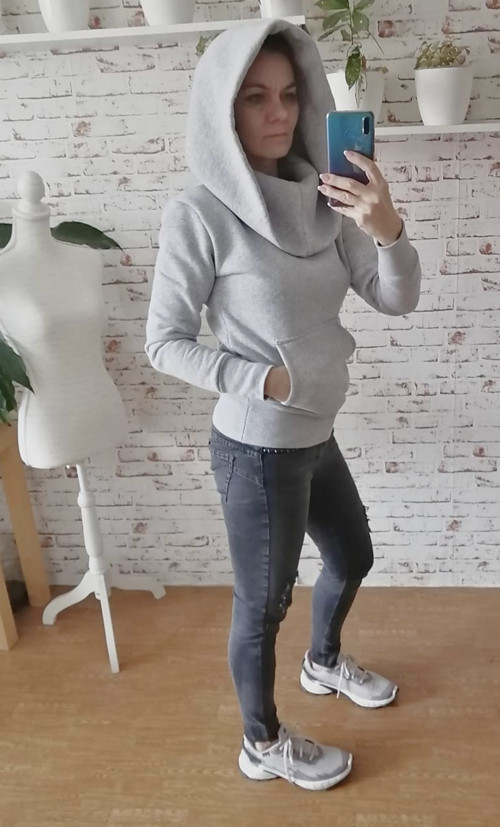 Mikina s mega kapucňou — foto 3