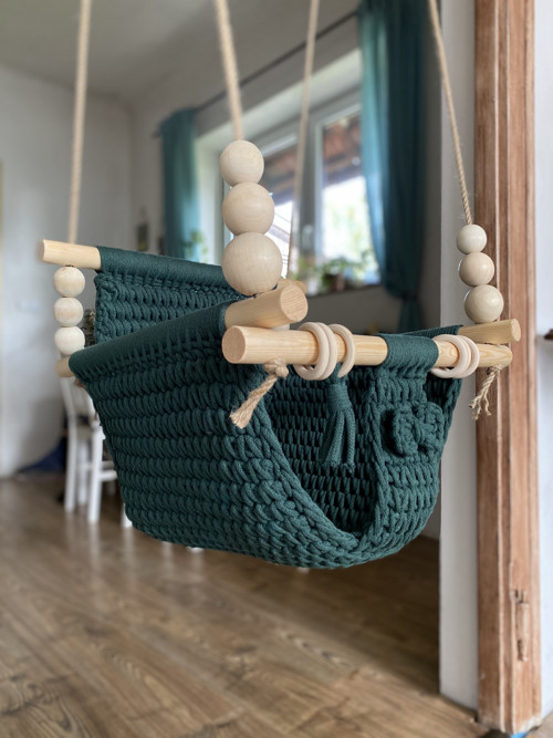 Ručně háčkovaná houpačka — foto 5