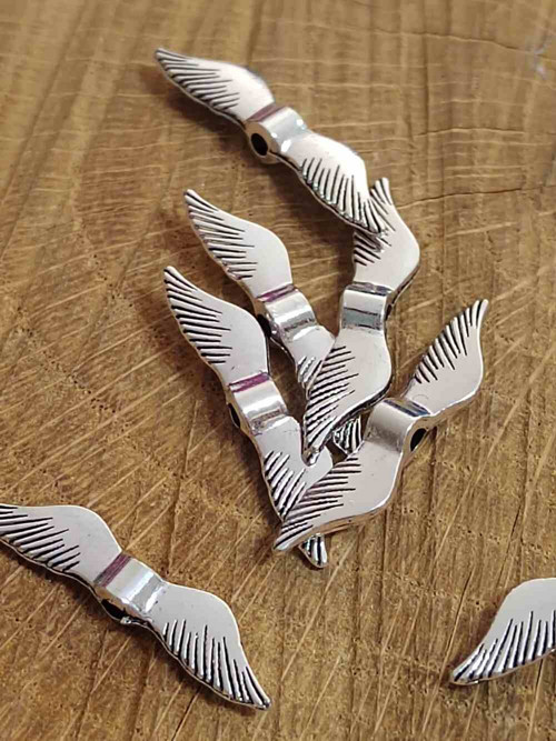 Ozdobný díl křídla 5x24 mm — foto 2