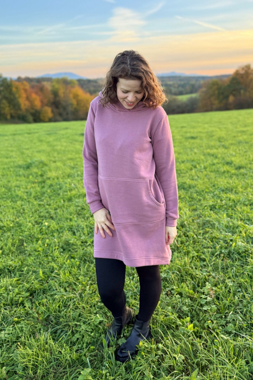 Mikinové šaty Cozy — foto 2