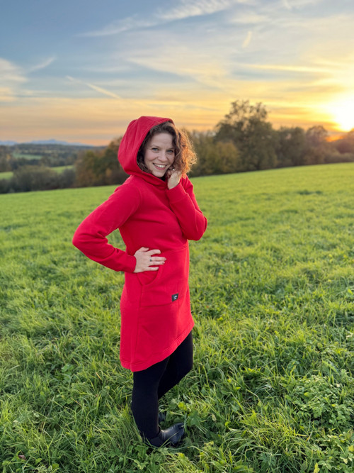 Mikinové šaty Cozy — foto 2