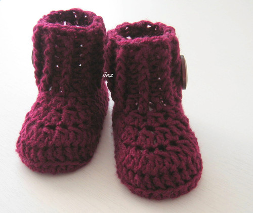 Háčkované botičky (11 cm) — foto 2
