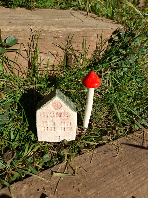 Domeček "home" zelený + houba — foto 3