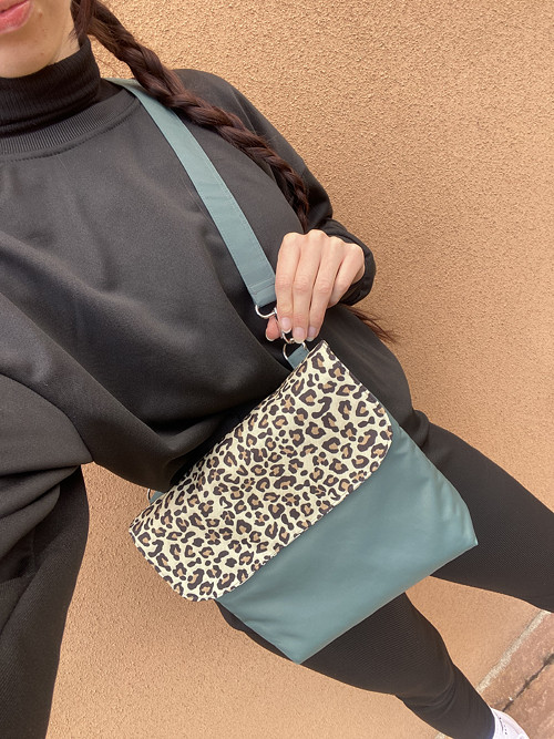 Crossbody kabelka leopard SKLADEM — foto 3