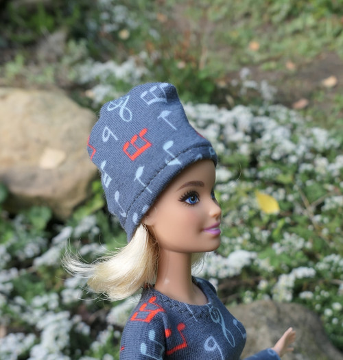 Čepice pro Barbie — foto 2