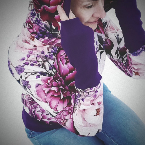 Pivoňky na sněhu — foto 3