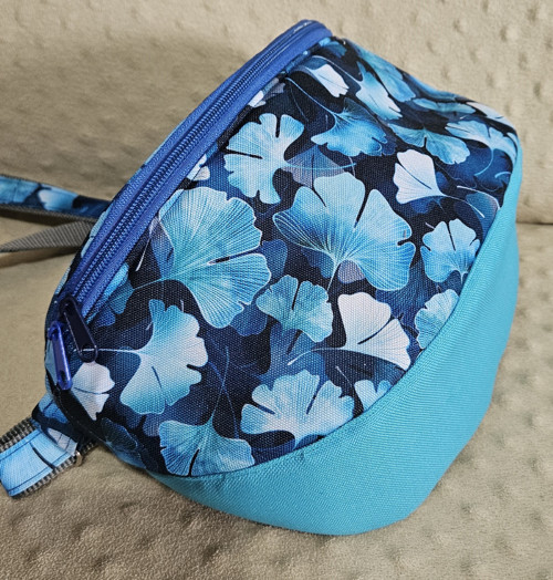 Kabelka crossbody - ledvinka — foto 2