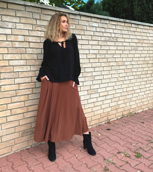 Volná sukně skořicová midi — foto 4