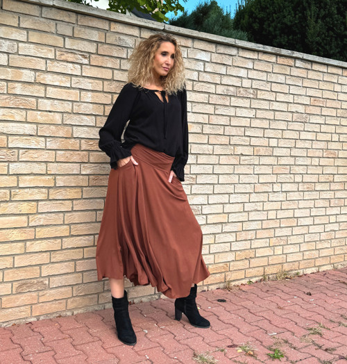 Volná sukně skořicová midi — foto 2