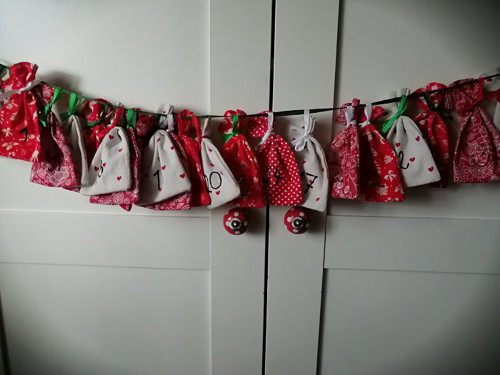 Adventní kalendář..... 24 pytlíčků — foto 2