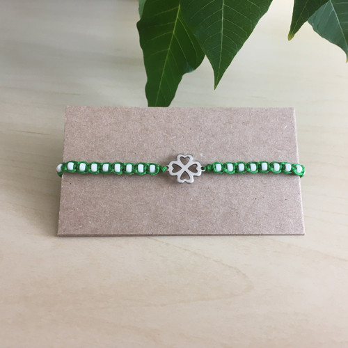 Náramek Green-White Lucky Charm — foto 3