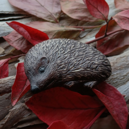 Ježek - dřevěná brož — foto 2