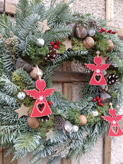 Červení andílci — foto 4