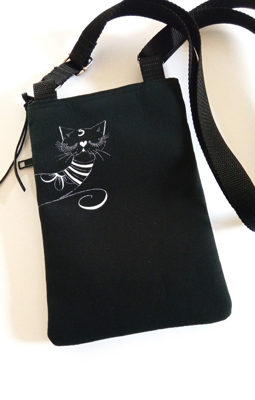 Malá crossbody s kapsou-KOČIČKY — foto 2