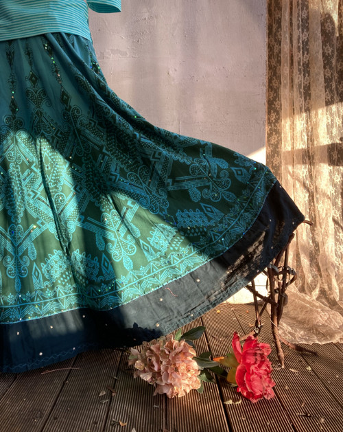 "La Muerte!", volánová UPCY sukně — foto 3