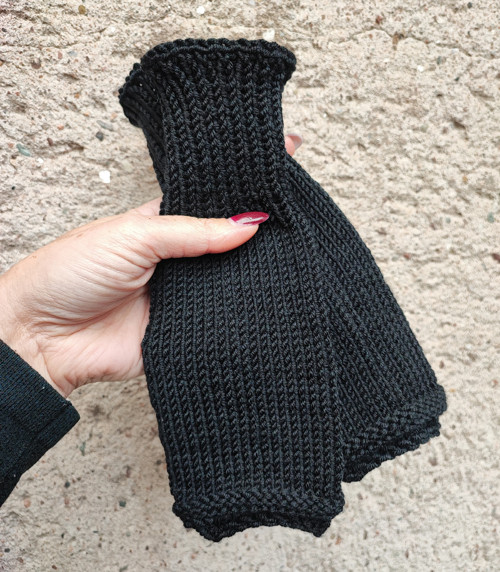 Dámská souprava ČERNÁ 100% merino — foto 6