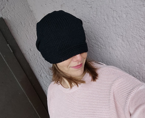 Dámská čepice ČERNÁ 100% merino — foto 2