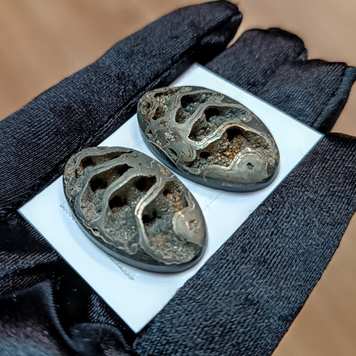 Pyritový Amonit - pár, ID 5219, 32x19 mm — foto 2