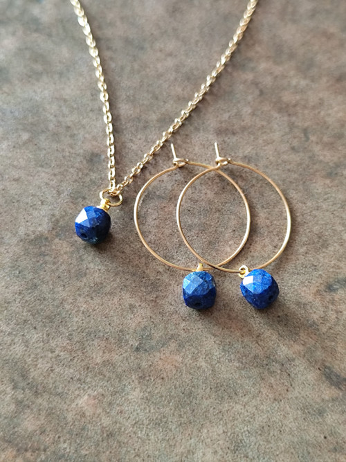 Řetízek s lapis lazuli — foto 3
