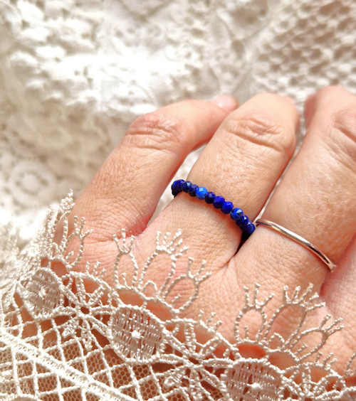 Lapis lazuli*broušené rondelky*0,3 cm*prsten — foto 2