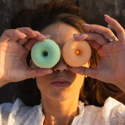 ŠUMIVÝ DONUT do koupele - Eukalyptus - 60g — foto 2