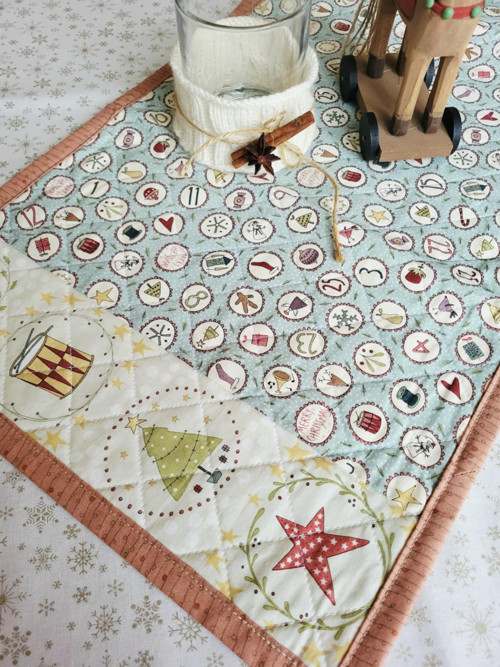 Vánoční běhoun - Anni — foto 3