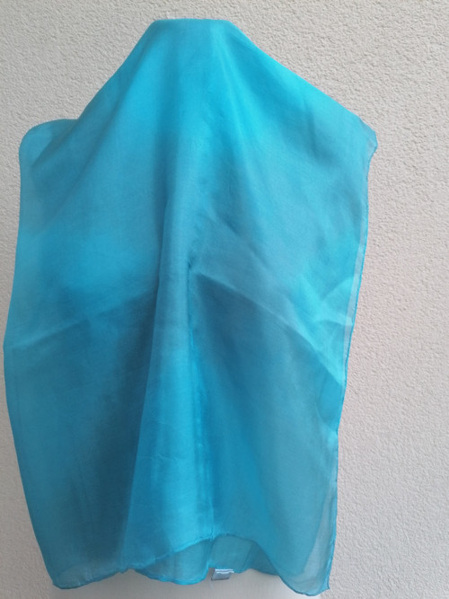 "tyrkys gradient" hedvábný šátek 90x90 — foto 2