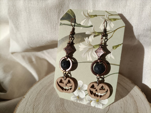 Lávové Halloweenské náušnice — foto 3