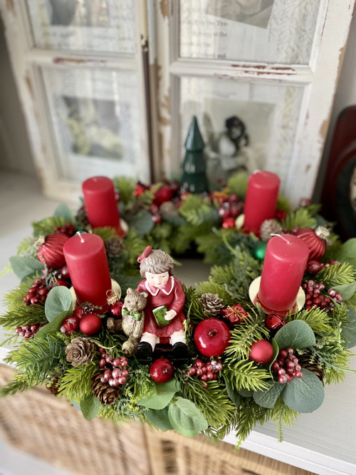 Adventní věnec holčičkou — foto 2