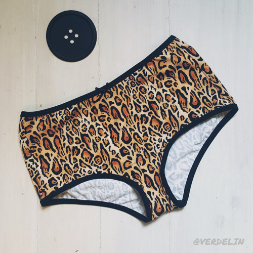 Basic M - leopard zlatý — foto 2