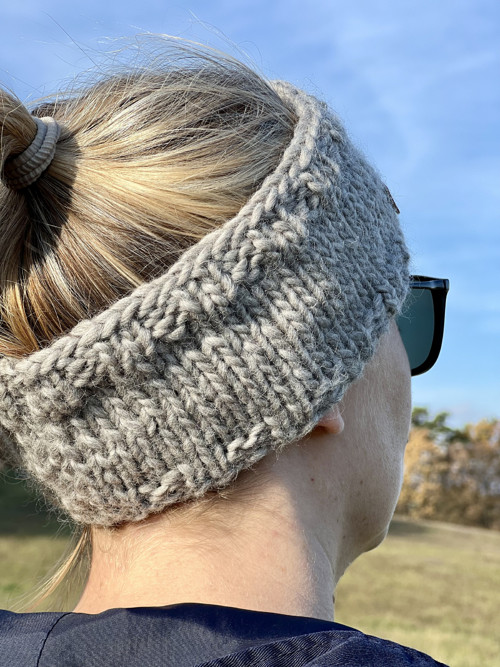 Šedá zimná čelenka Virgin wool — foto 2