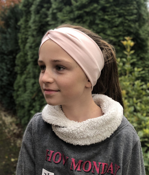 Čelenka pudrová růžová — foto 2