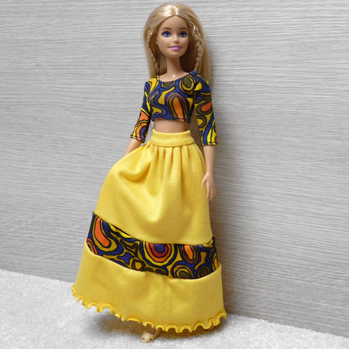 Dlouhá sukně a top pro Barbie — foto 5