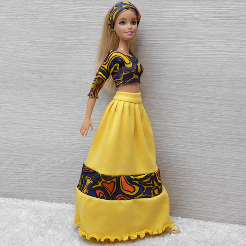 Dlouhá sukně a top pro Barbie — foto 6
