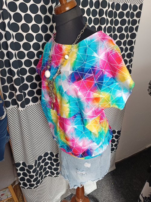 Neon triangl — foto 3
