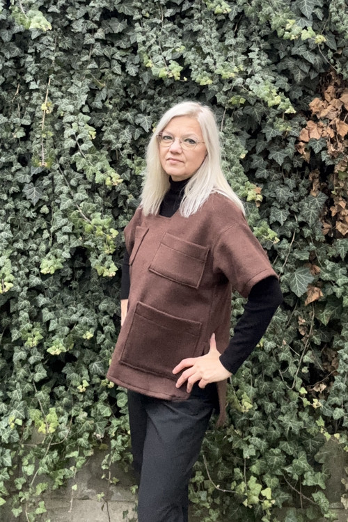 Vesta hnědá flaušová — foto 2