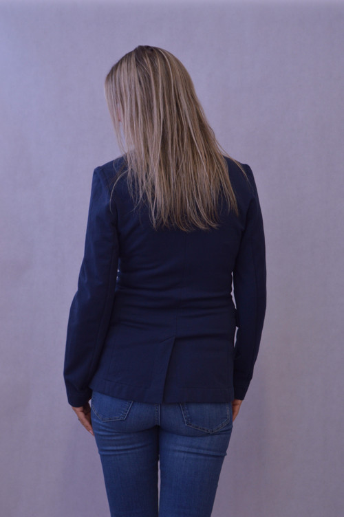 Dámske elegantné sako tmavomodré — foto 5