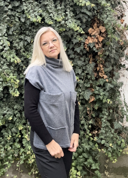 Vesta šedý flauš — foto 2