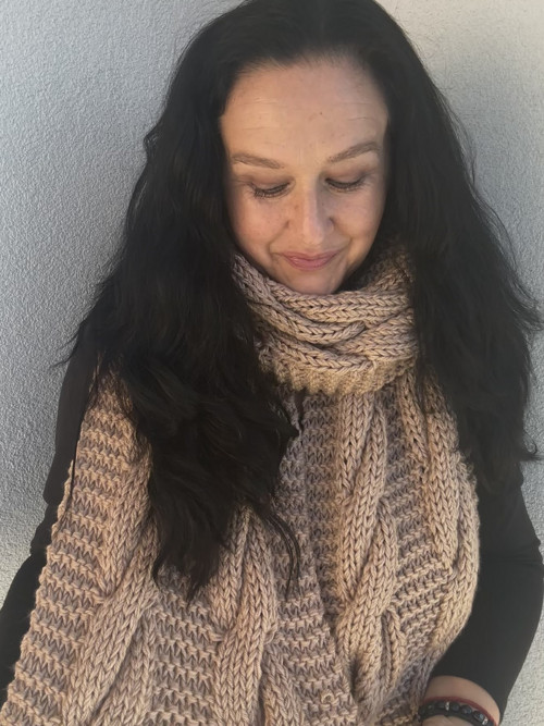 RUČNĚ PLETENÁ ŠÁLA béžová — foto 3