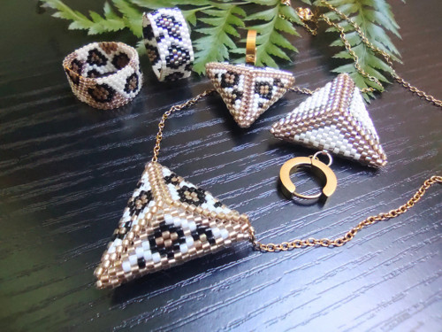 Náušnice Triangle leopard — foto 4