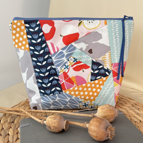 Taštička velká: Bláznivý den, upcycling, jediná — foto 2