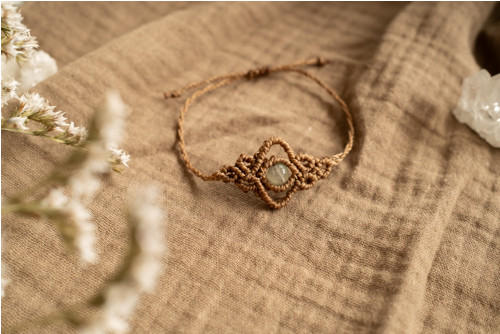 Náramek s fluoritem - hnědý /micro macrame/ — foto 5