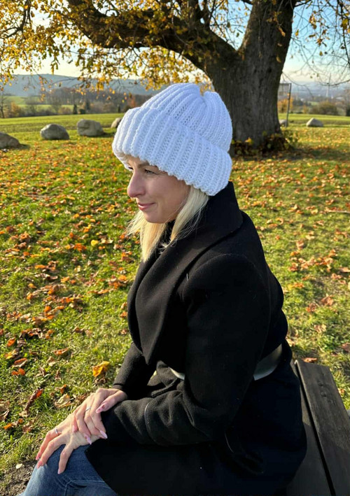 Čepice Pája bílá — foto 4